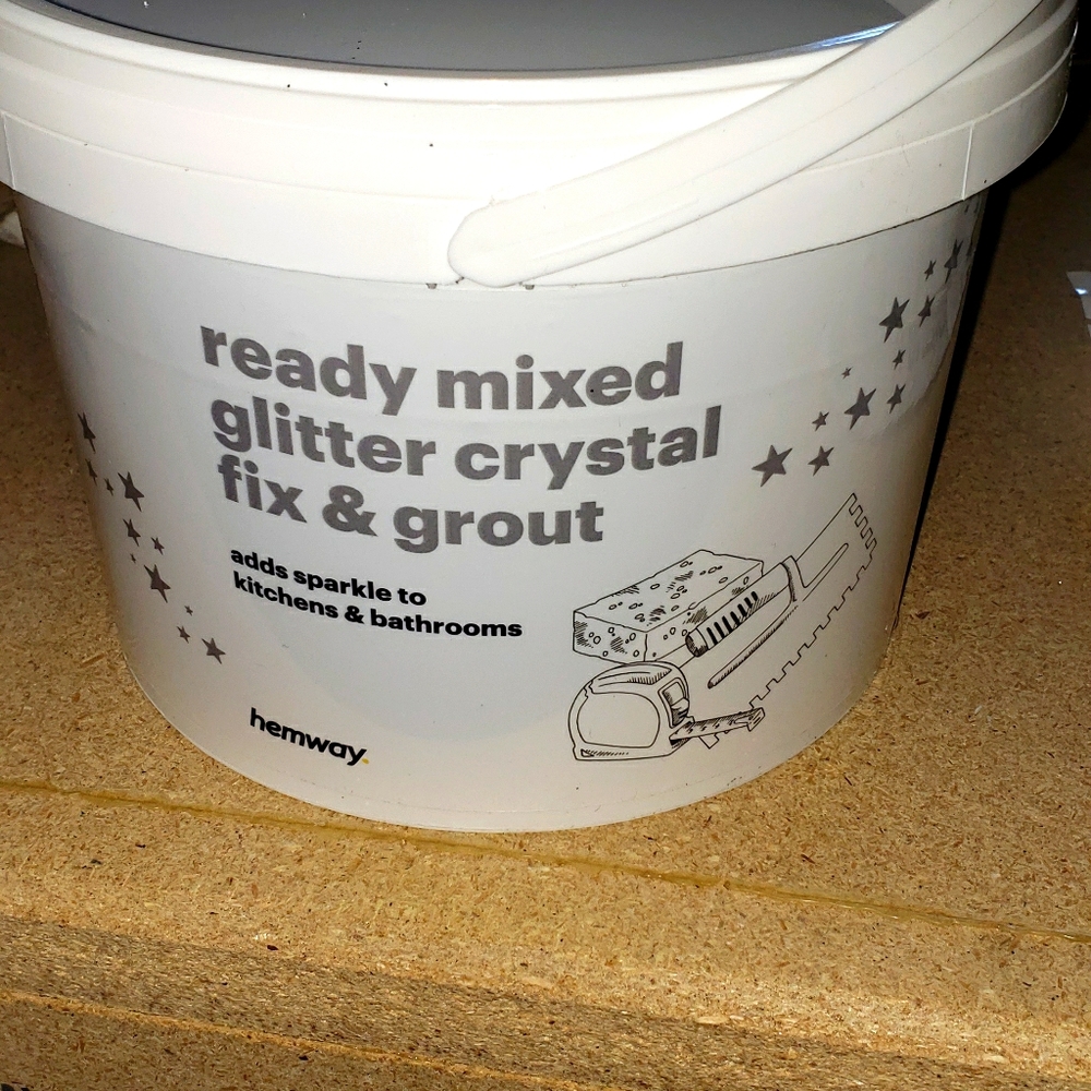 Glitter grout